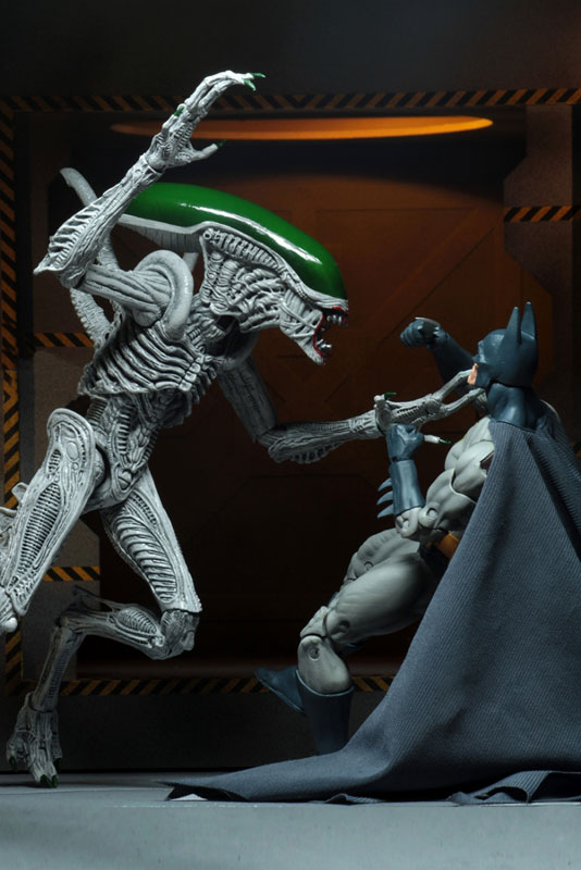 NYCC2019 Comic Con Limited DC Comics / Dark Horse / Batman vs Joker Alien 7inch Action Figure 2PK