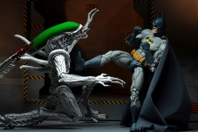 NYCC2019 Comic Con Limited DC Comics / Dark Horse / Batman vs Joker Alien 7inch Action Figure 2PK
