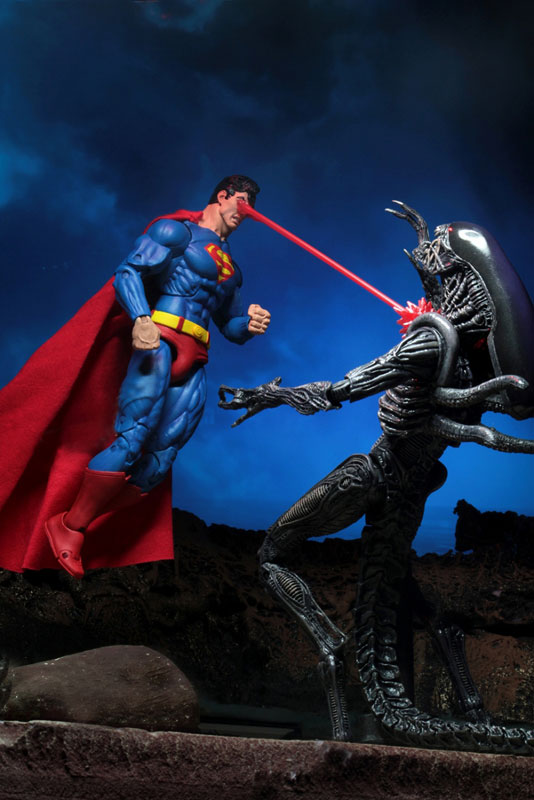 SDCC2019 Comic Con Limited DC Comics / Dark Horse / Superman vs Aliens 7inch Action Figure 2PK