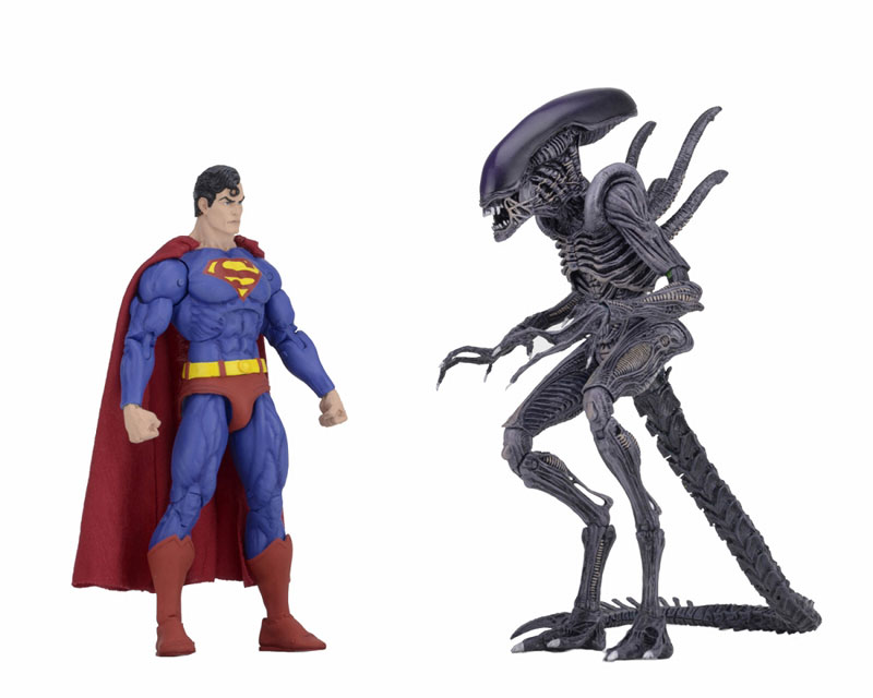SDCC2019 Comic Con Limited DC Comics / Dark Horse / Superman vs Aliens 7inch Action Figure 2PK