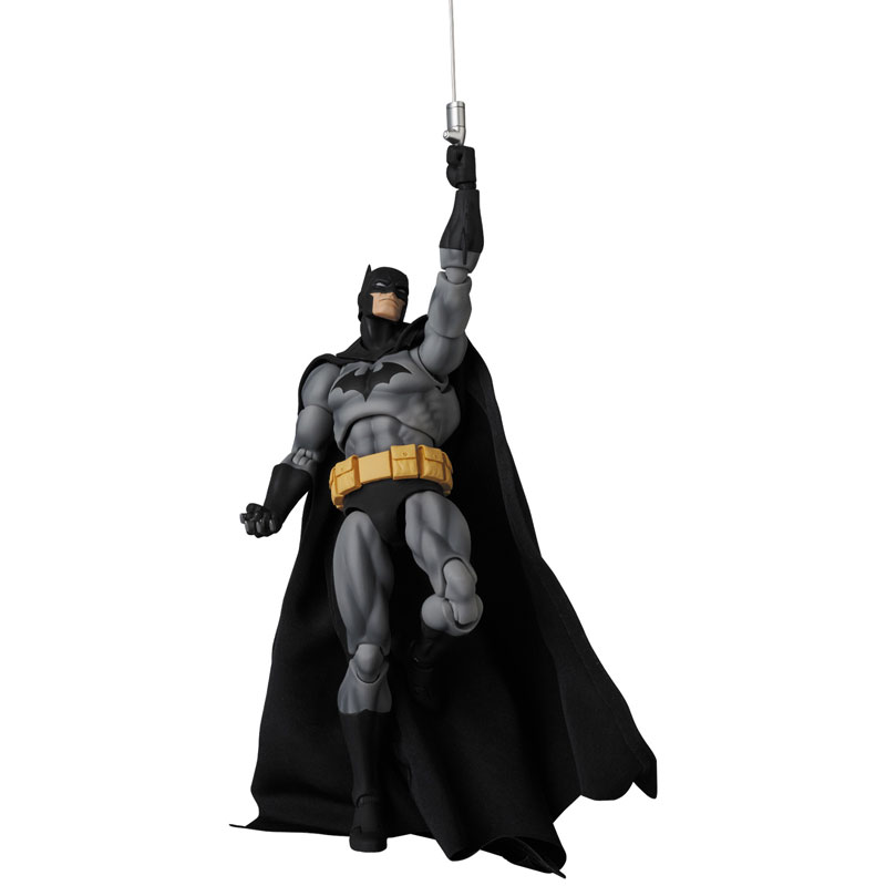 MAFEX No.126 MAFEX BATMAN (HUSH) BLACK Ver.