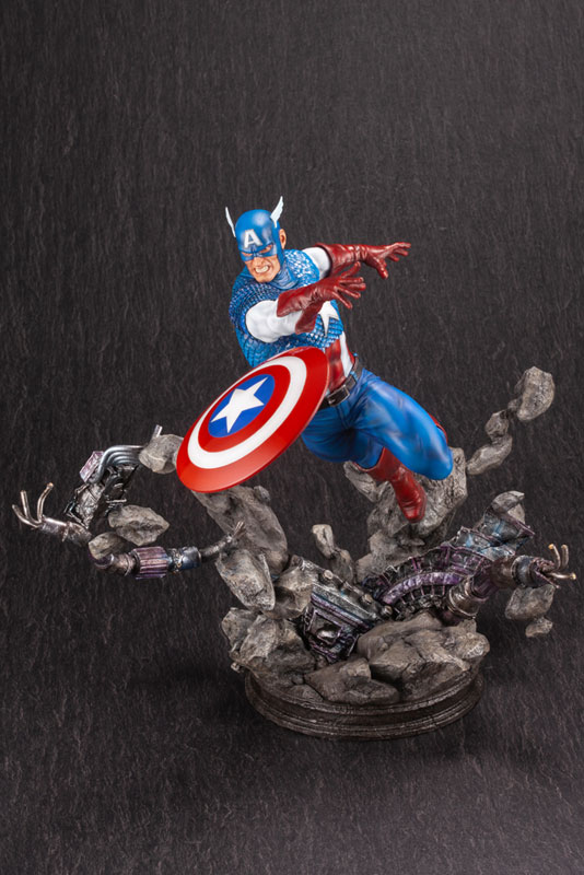 MARVEL UNIVERSE MARVEL AVENGERS Captain America Fine Art Statue 1/6