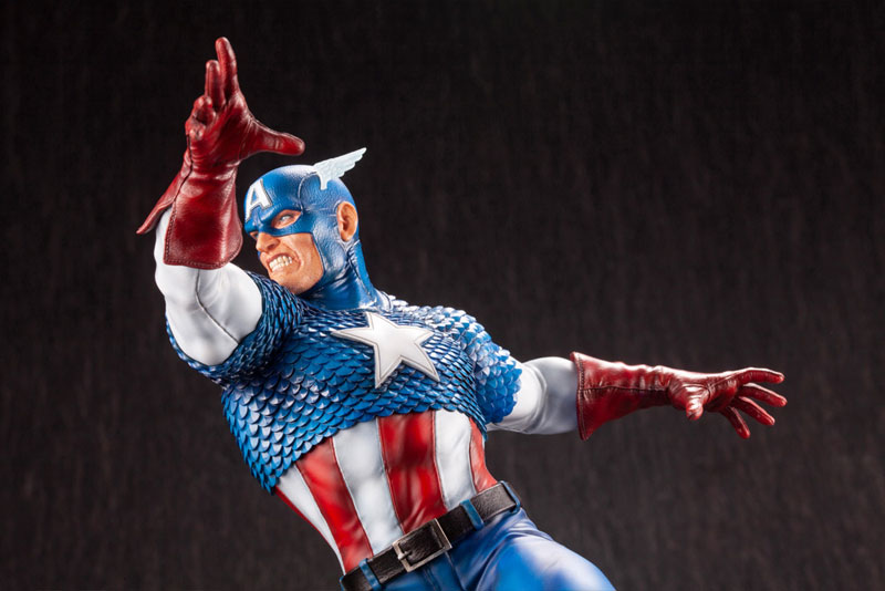 MARVEL UNIVERSE MARVEL AVENGERS Captain America Fine Art Statue 1/6