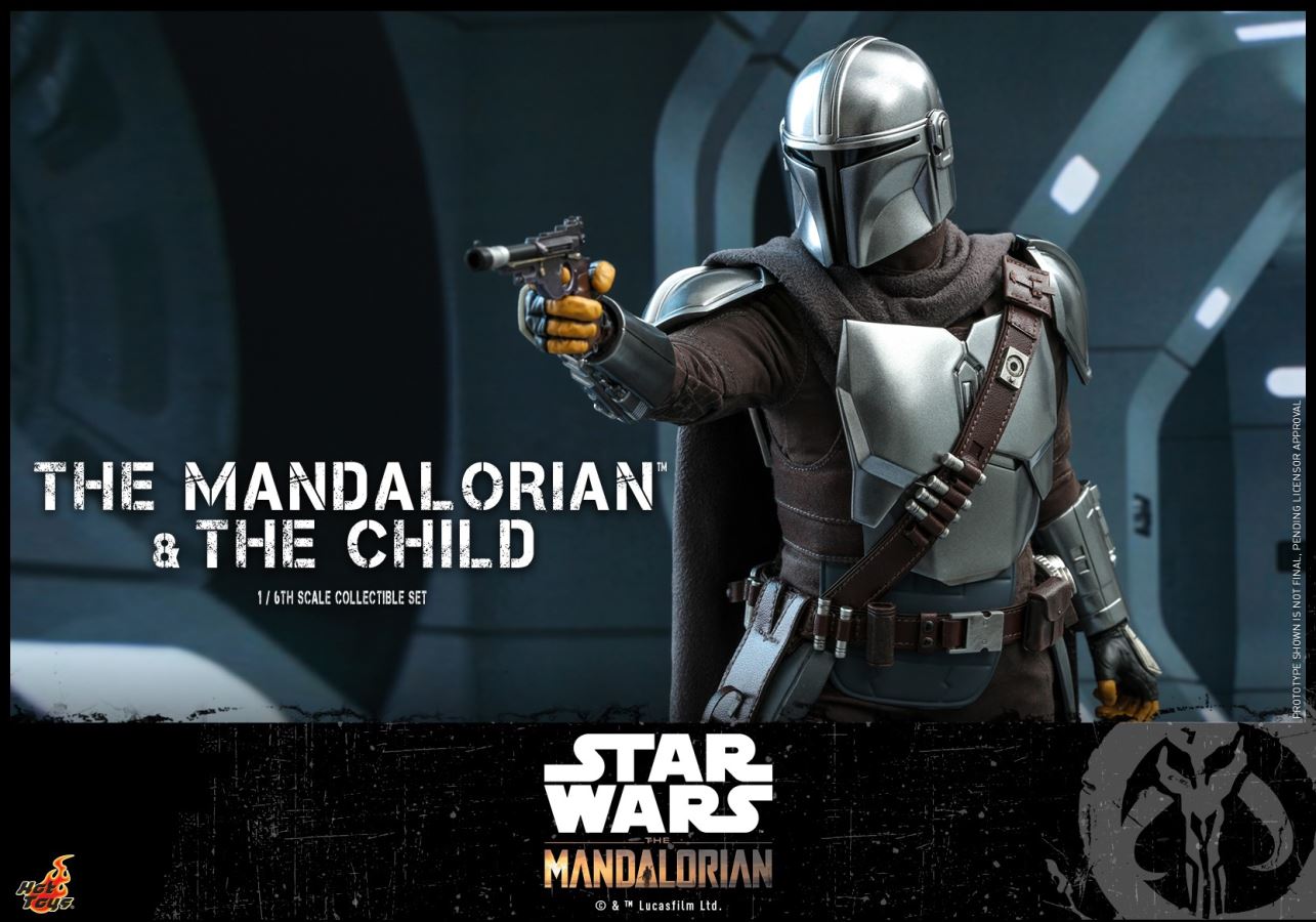 The Mandalorian and The Child 1/6 Scale Collectible Set