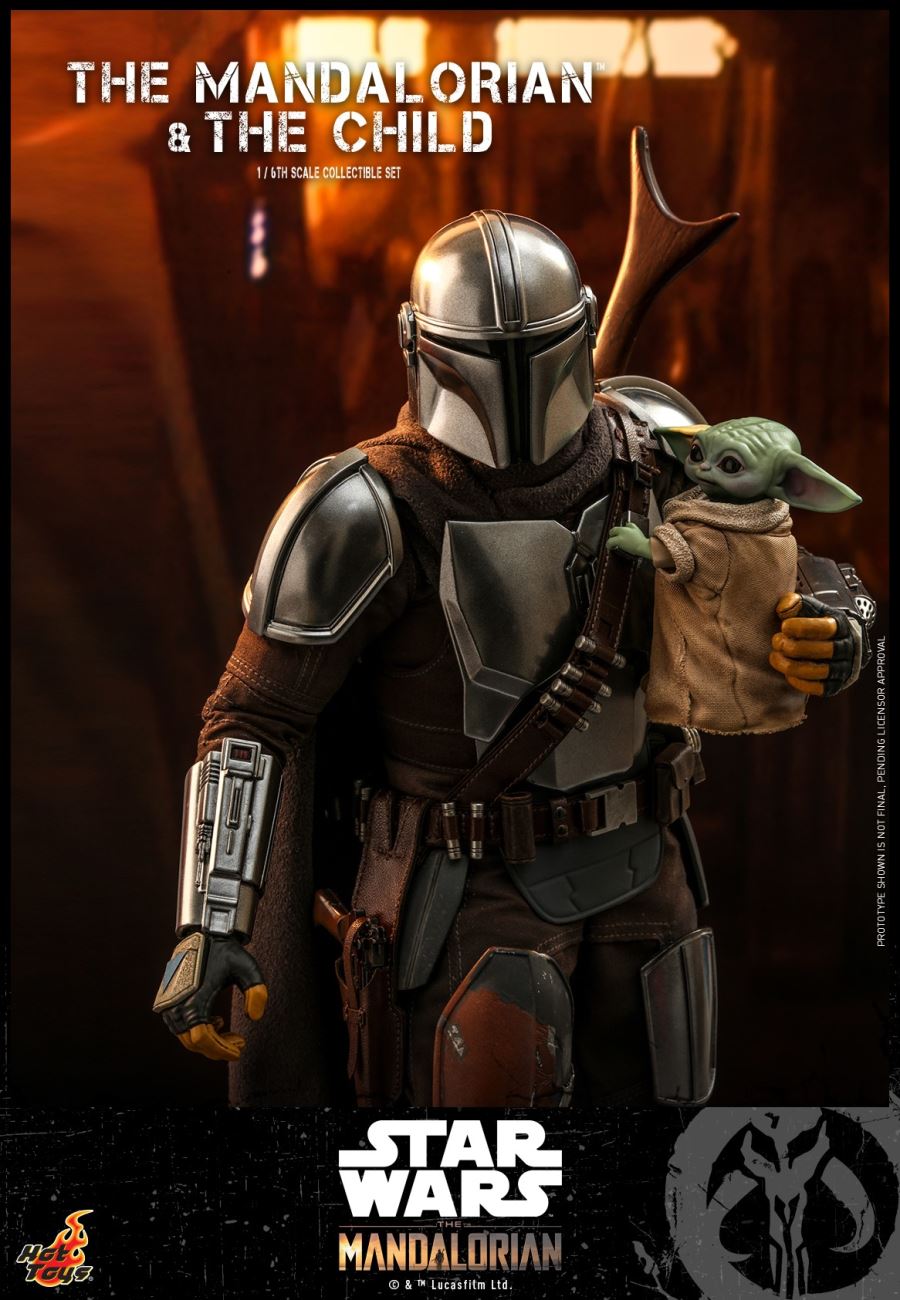 The Mandalorian and The Child 1/6 Scale Collectible Set