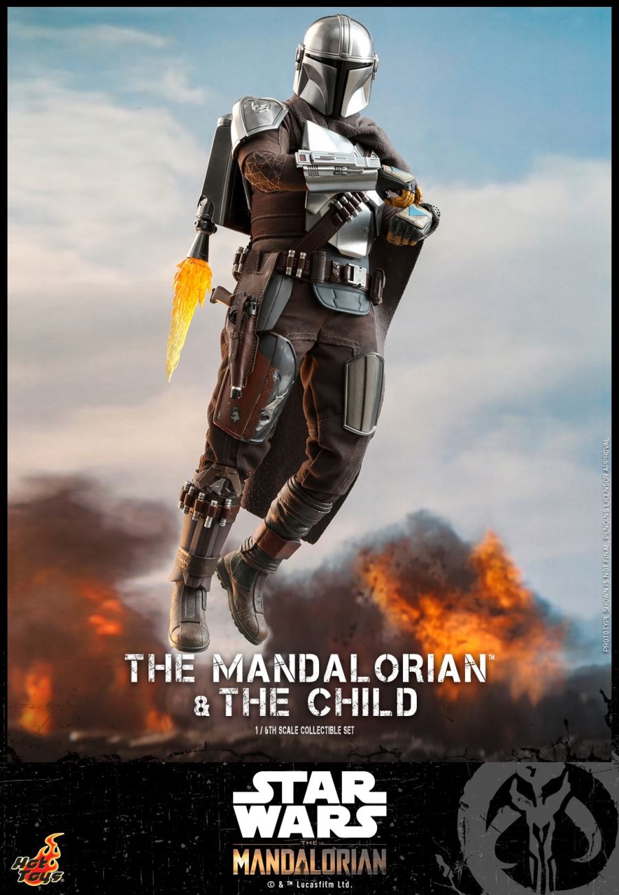 The Mandalorian and The Child 1/6 Scale Collectible Set