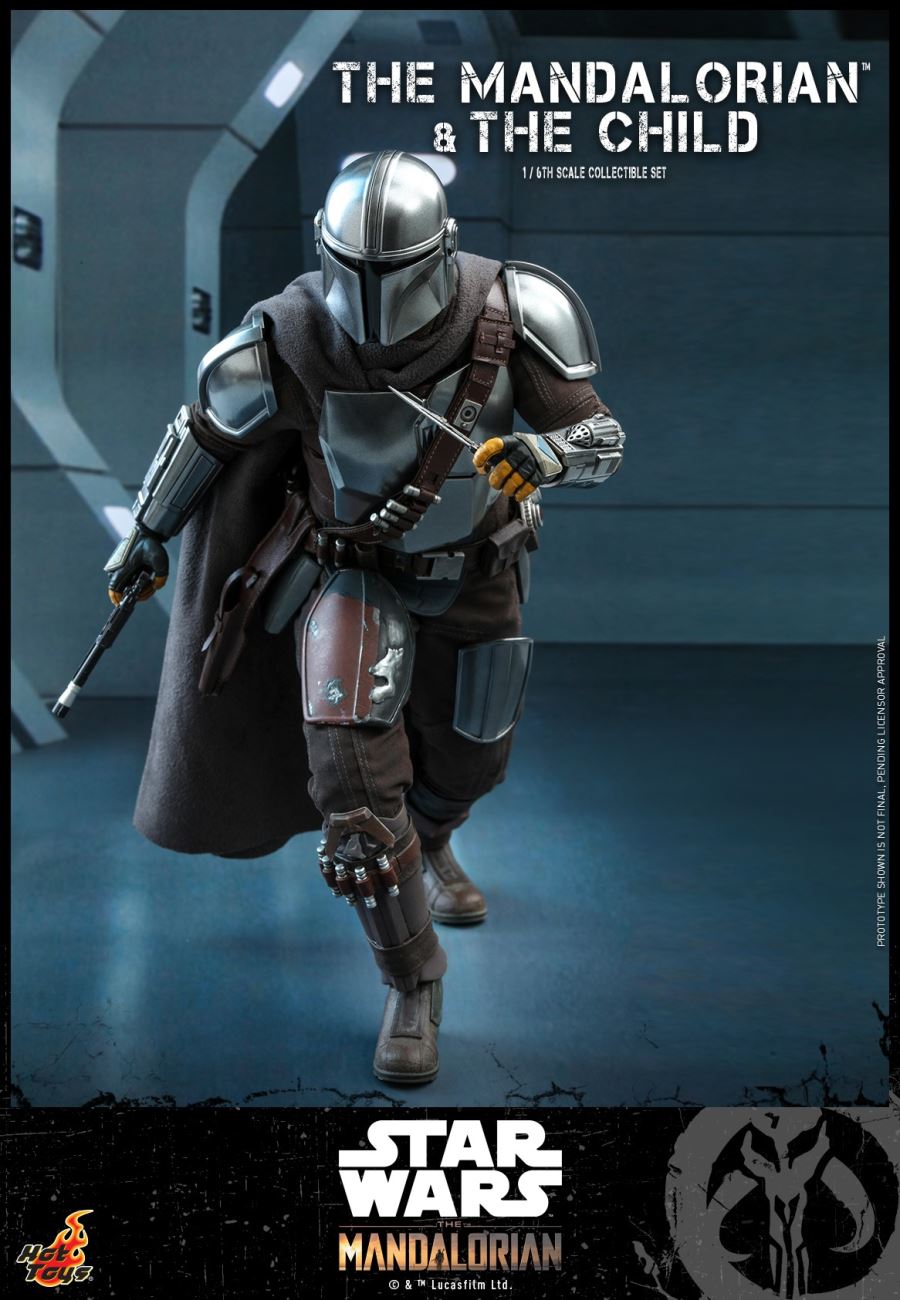 The Mandalorian and The Child 1/6 Scale Collectible Set
