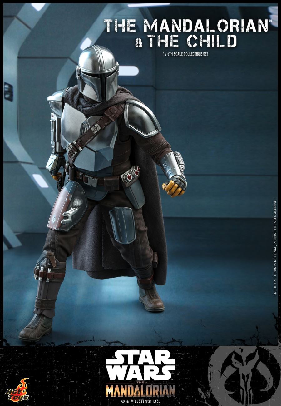 The Mandalorian and The Child 1/6 Scale Collectible Set