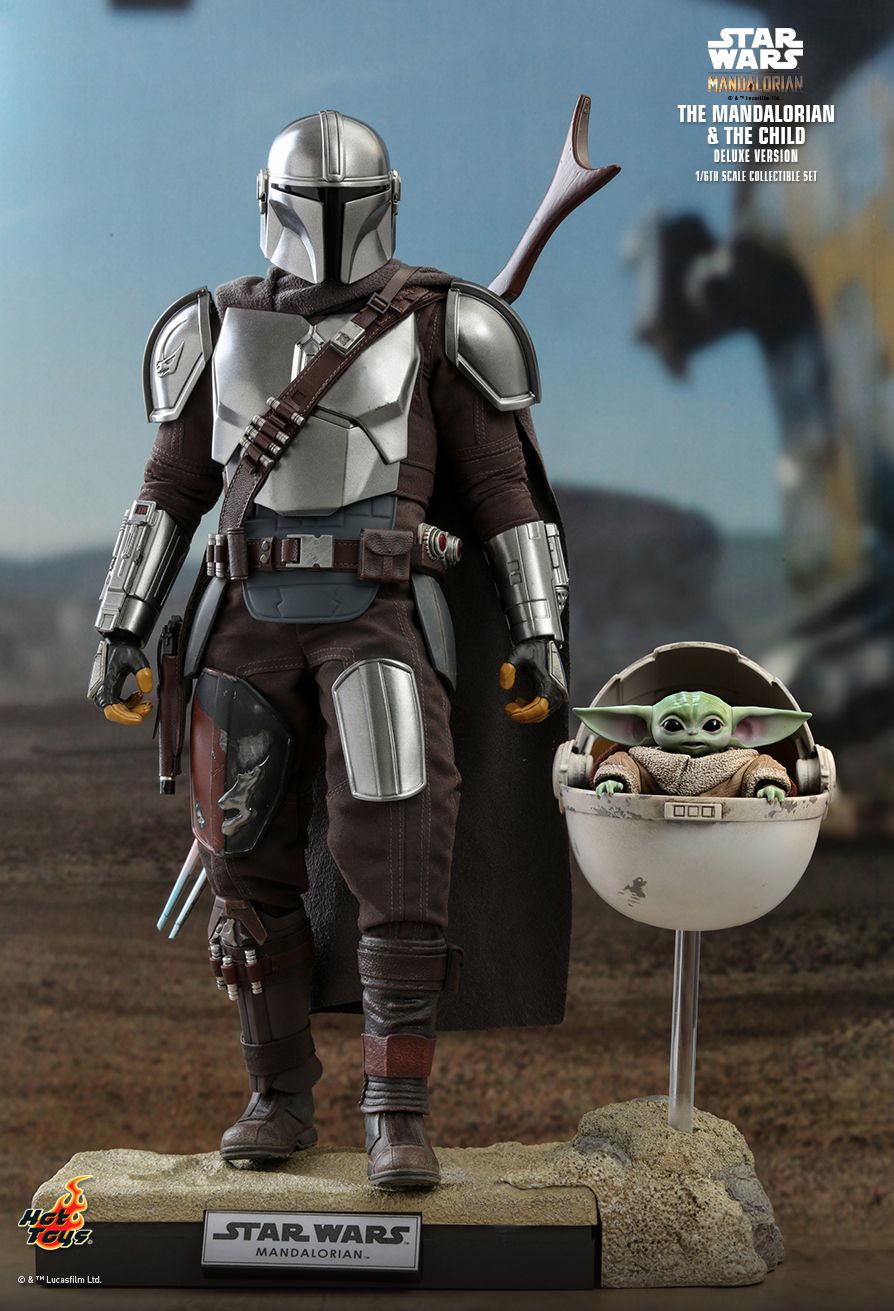 The Mandalorian and The Child (Deluxe Version) 1/6 Scale Collectible Set
