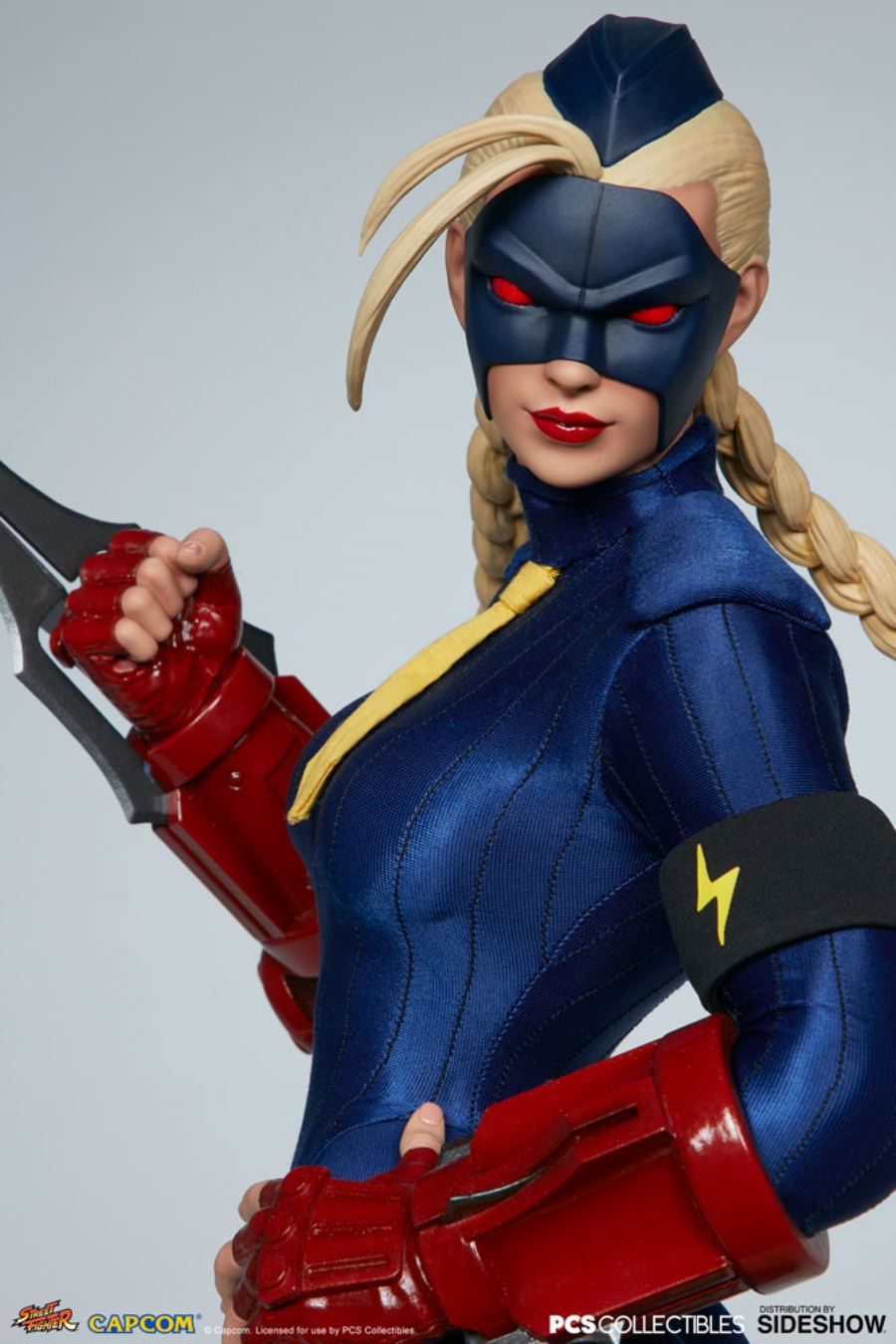 Cammy: Decapre 1/3 Scale Statue