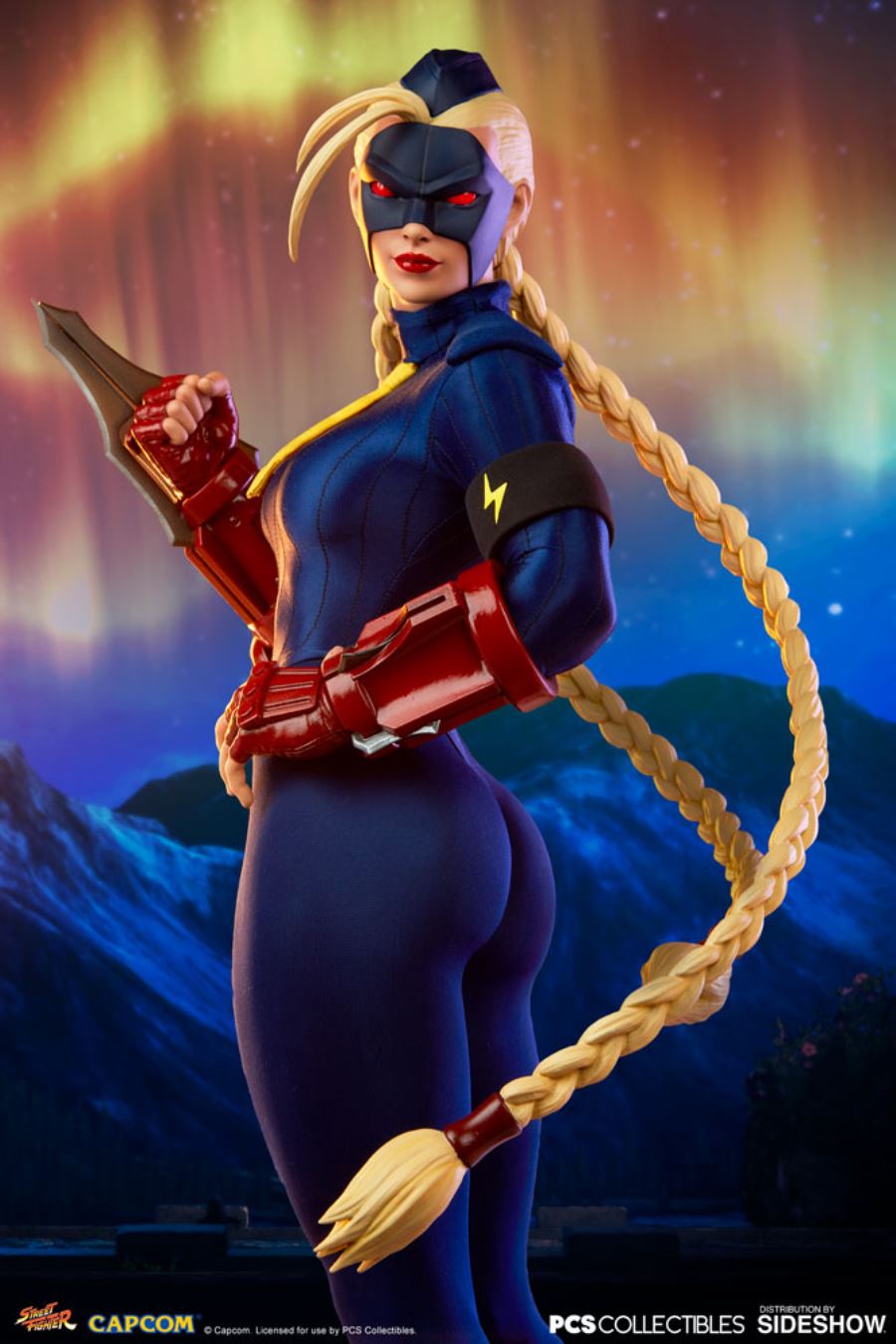 Cammy: Decapre 1/3 Scale Statue