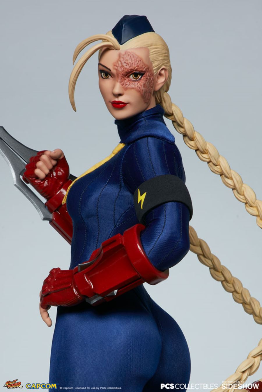 Cammy: Decapre 1/3 Scale Statue