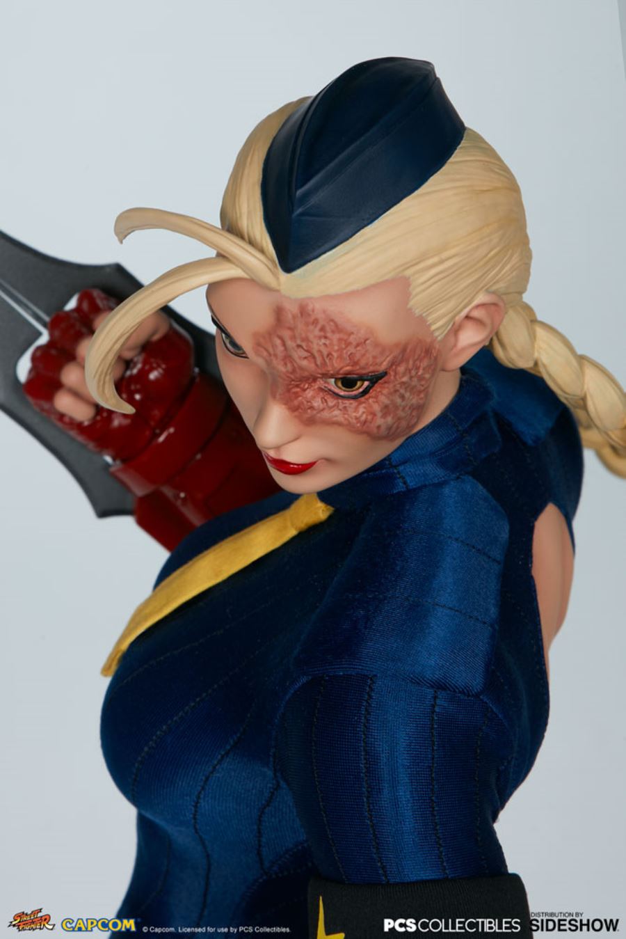 Cammy: Decapre 1/3 Scale Statue