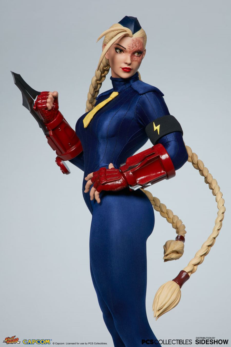 Cammy: Decapre 1/3 Scale Statue