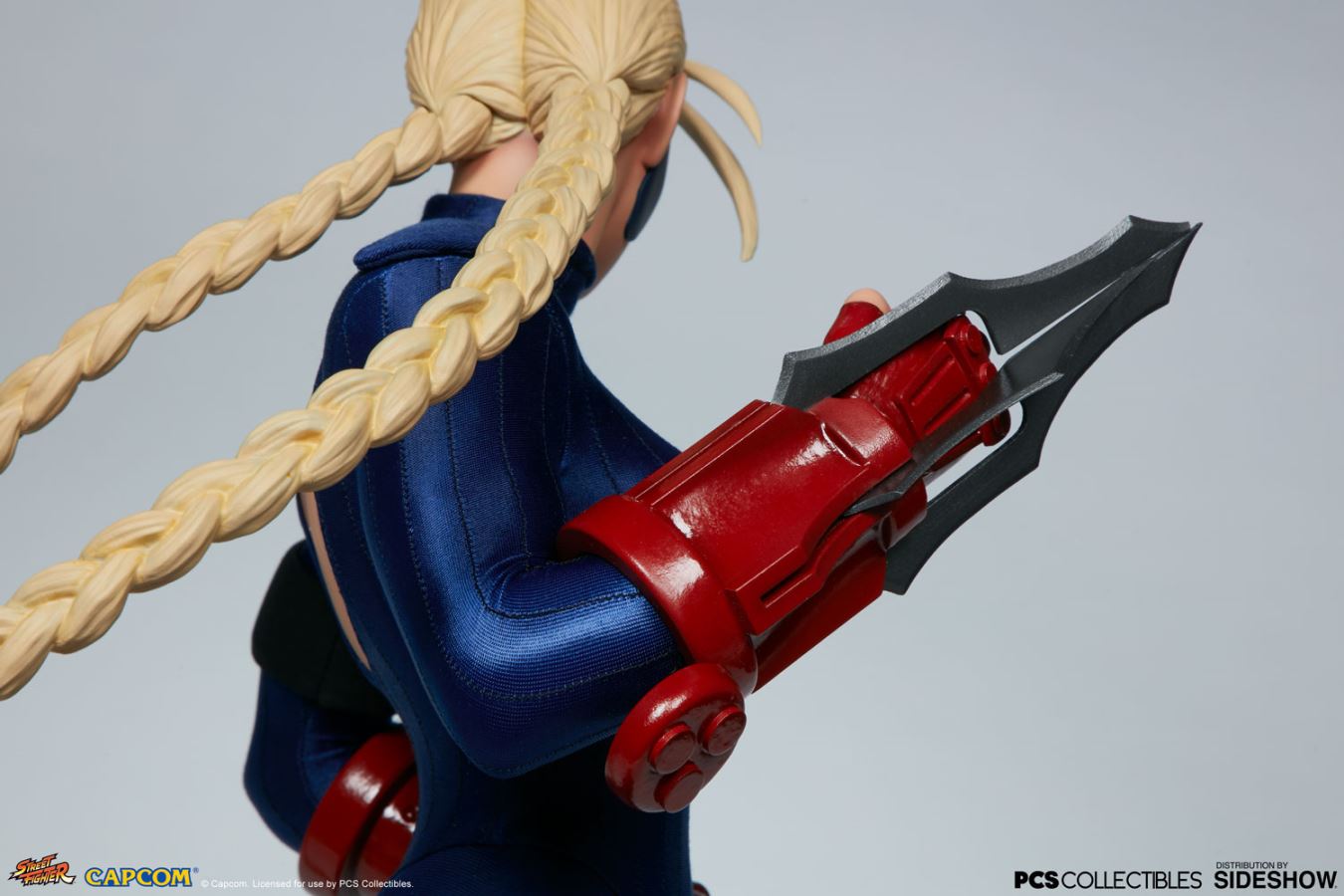 Cammy: Decapre 1/3 Scale Statue