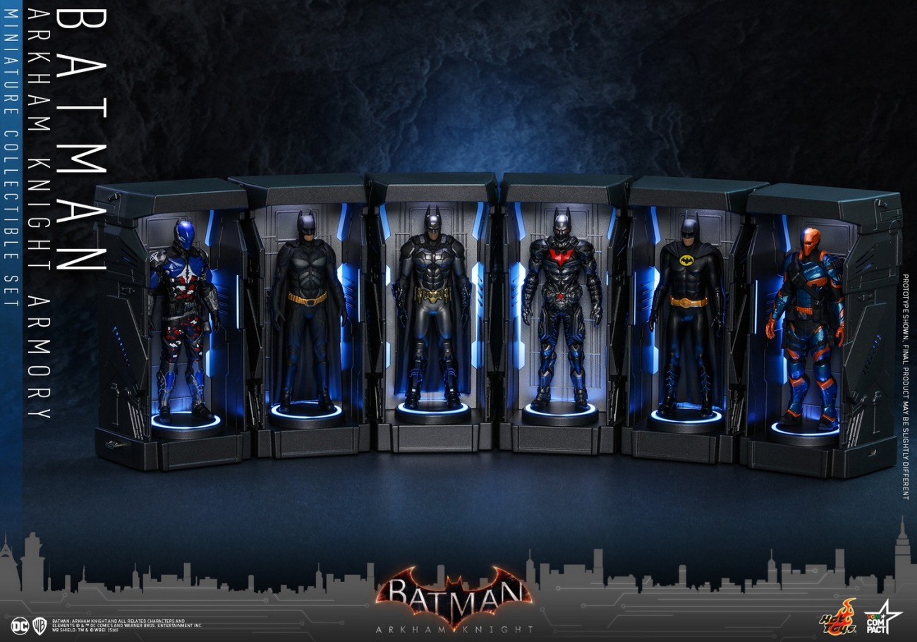 BATMAN: ARKHAM KNIGHT BATMAN ARMORY MINIATURE COLLECTIBLE
