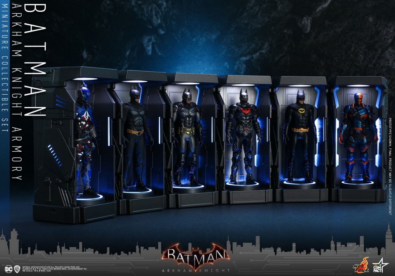 BATMAN: ARKHAM KNIGHT BATMAN ARMORY MINIATURE COLLECTIBLE