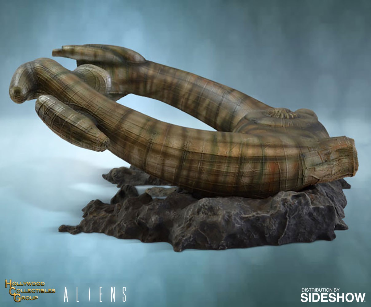 21-inch Derelict Ship (Alien Series)