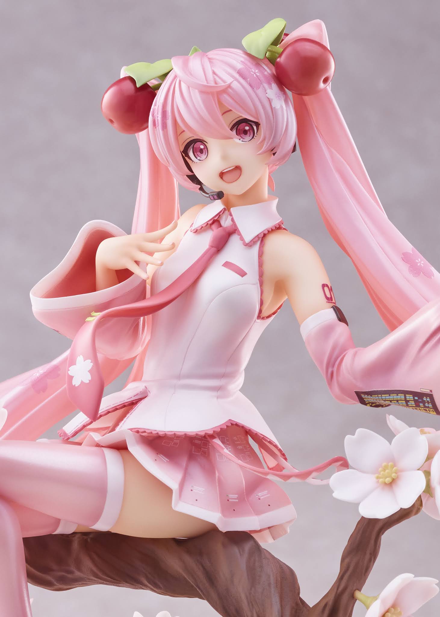 VOCALOID Hatsune Miku - Sakura Miku 1/7