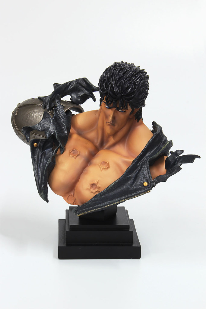 Fist of the North Star Kenshiro Bust
