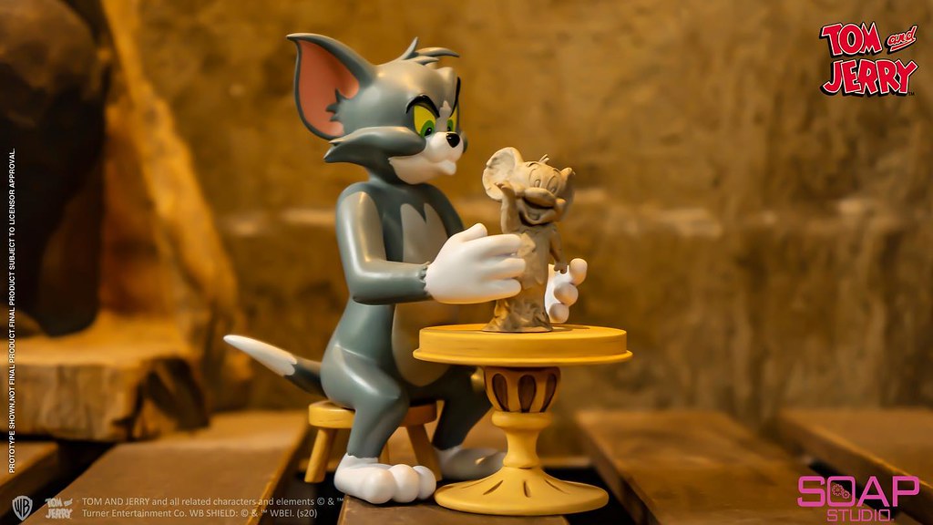 Tom and Jerry-The Sculptor Statue