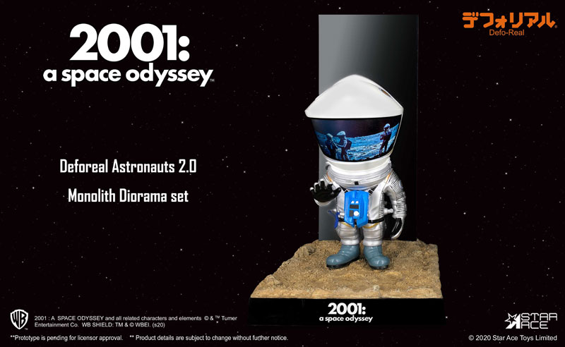Deforeal 2001: A Space Odyssey Astronaut 2.0 Monolith Diorama Set