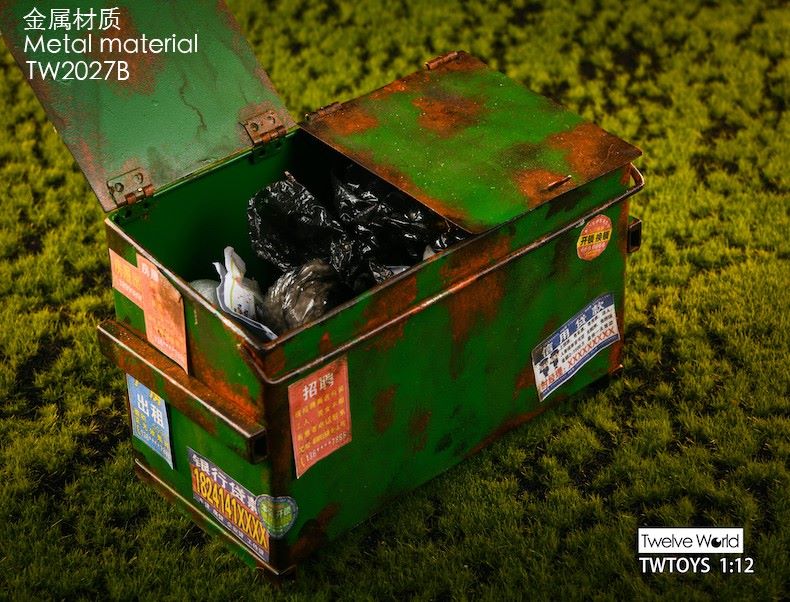 1/12 Trash Can + Barbed Wire Scene