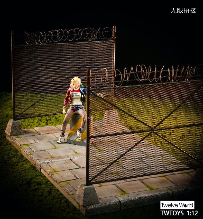 1/12 Trash Can + Barbed Wire Scene