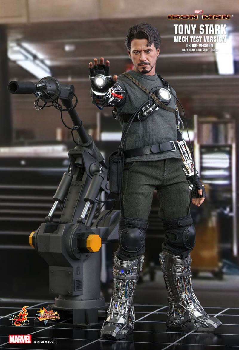 Iron Man - Tony Stark (MECH TEST VERSION) (DELUXE VERSION)