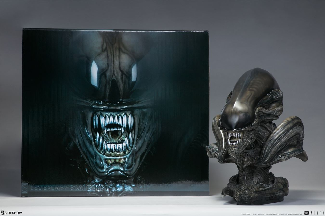 16.75 inch Alien Xenomorph Parasite Mythos Alien Bust (#400323)