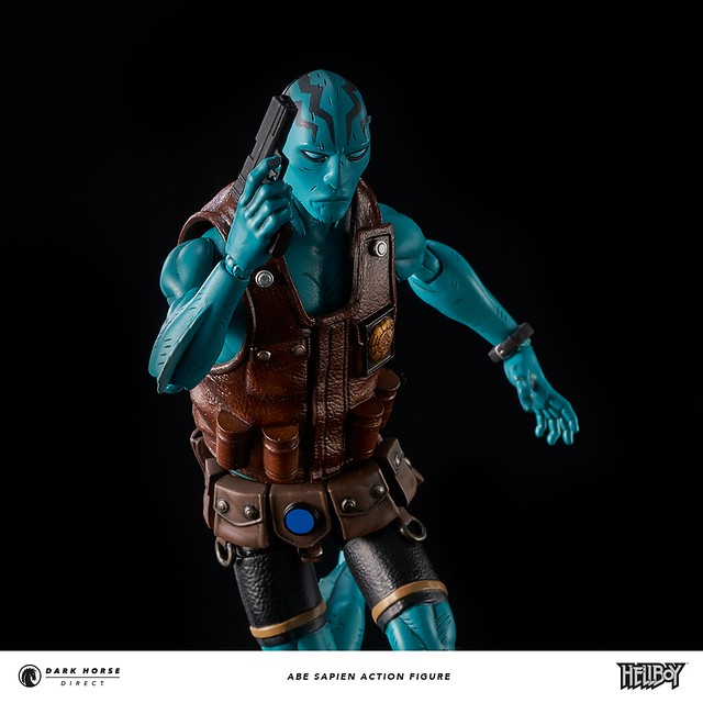 ABE SAPIEN ACTION FIGURE