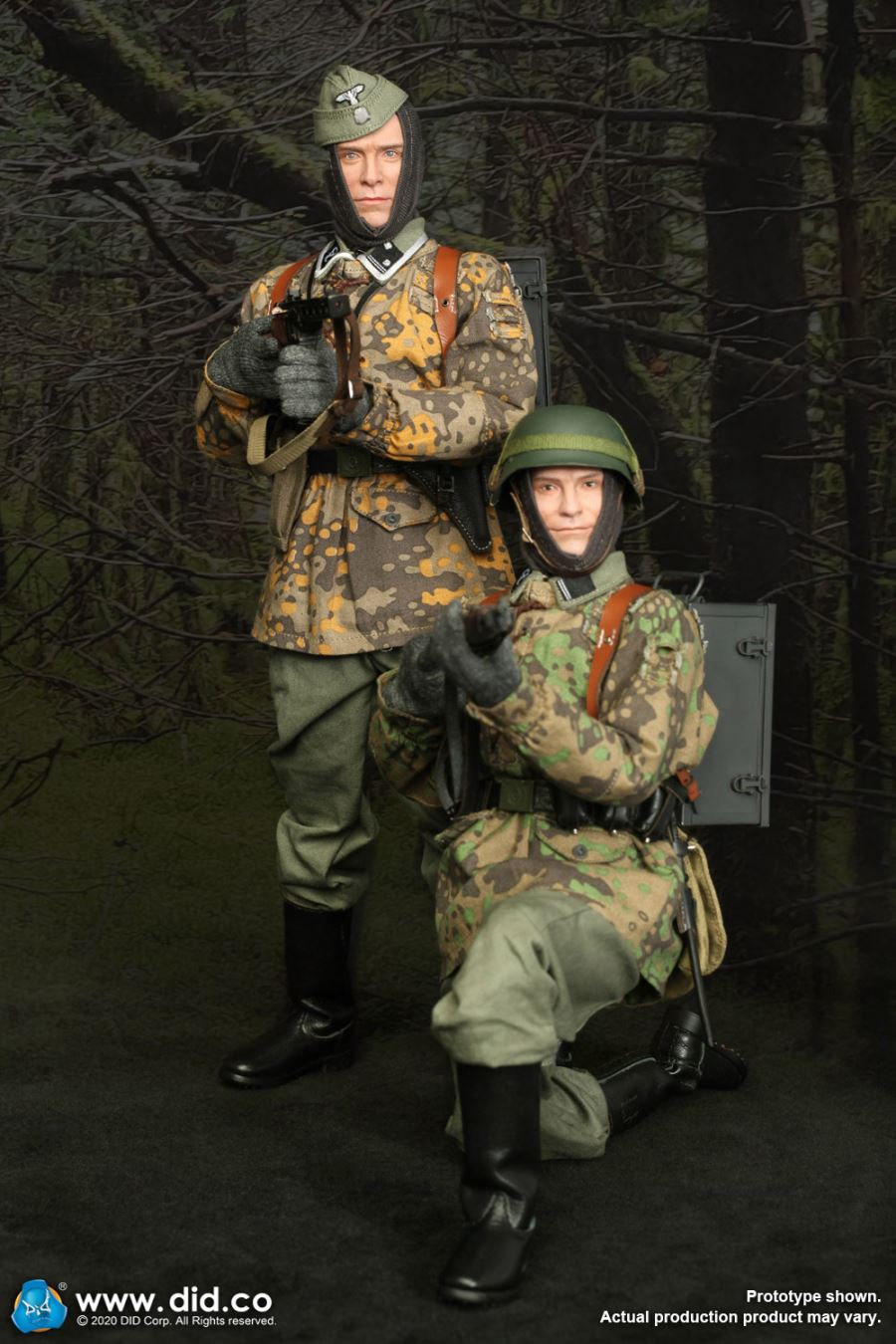 1/6 World War II Twentieth Armored Grenadier Division Radio Section A D80142