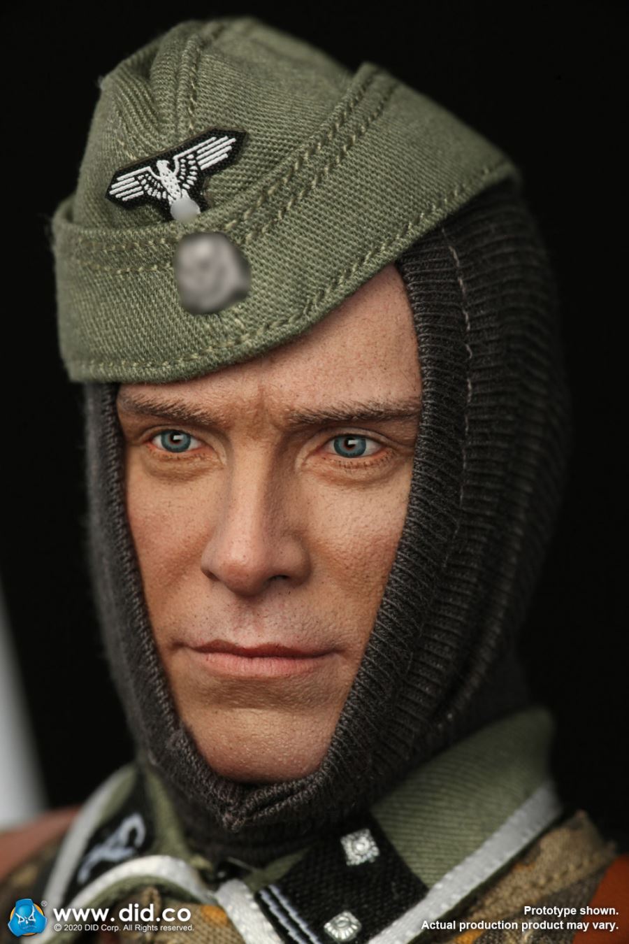 1/6 World War II Twentieth Armored Grenadier Division Radio Section B D80143
