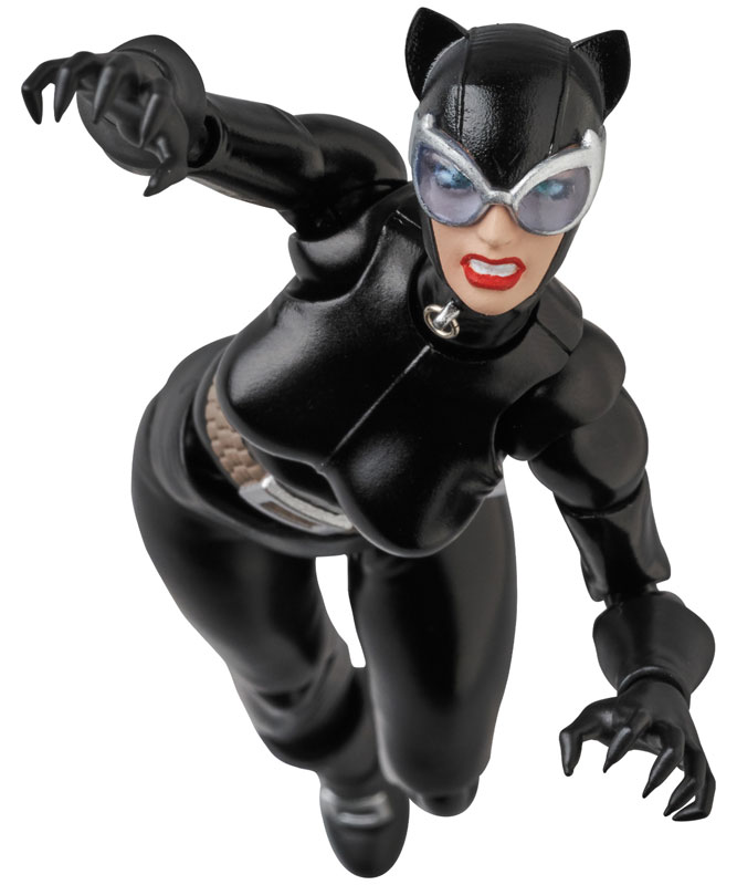 MAFEX No.123 MAFEX CATWOMAN (HUSH Ver.)