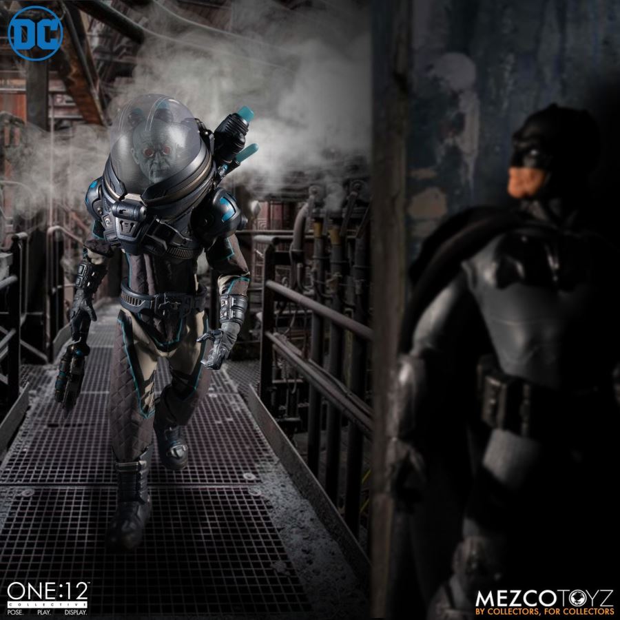 One:12 Collective Mr. Freeze – Deluxe Edition
