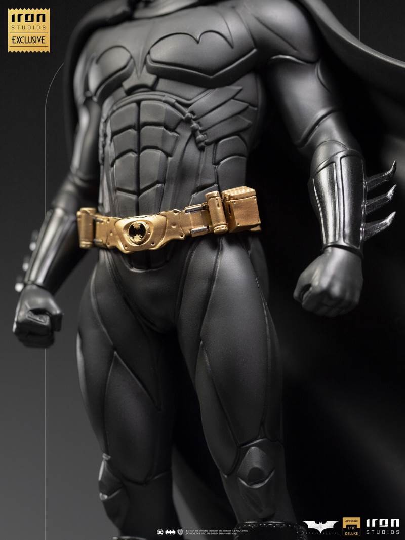 Batman Deluxe Art Scale 1/10 - Batman Begins - CCXP WORLDS EXCLUSIVE