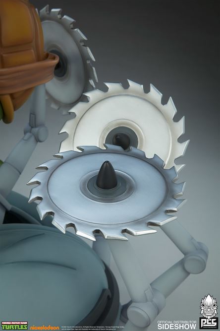 Leonardo 1/4 Scale Statue