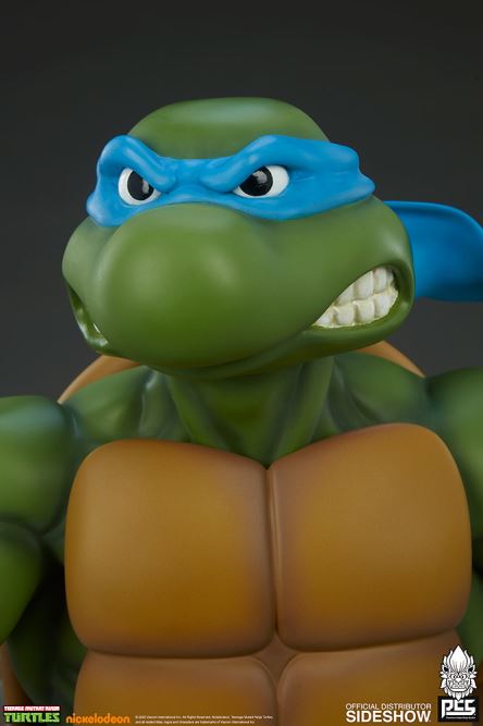 Leonardo 1/4 Scale Statue