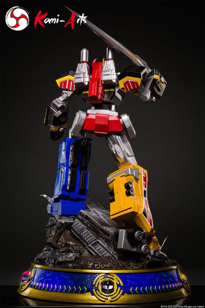 Power Rangers : Megazord statue