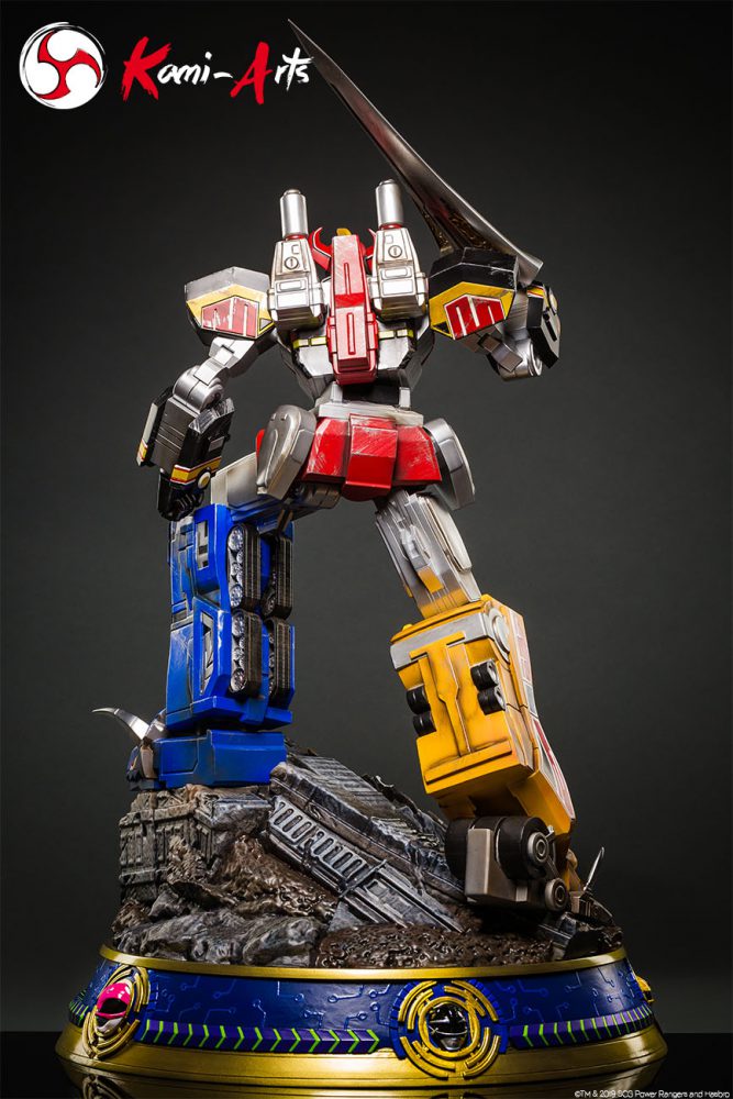 Power Rangers : Megazord statue