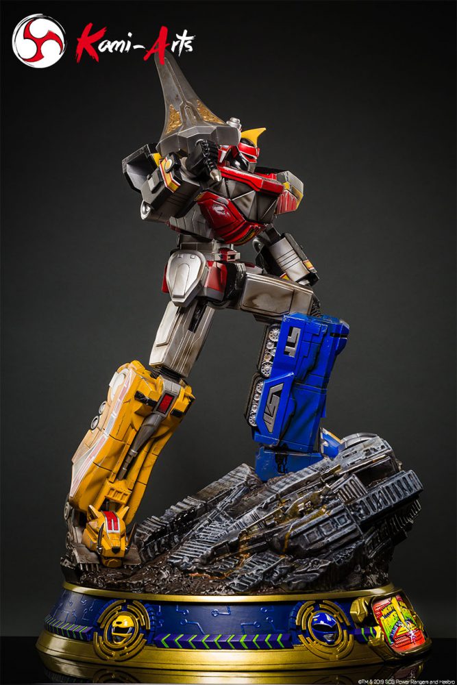 Power Rangers : Megazord statue