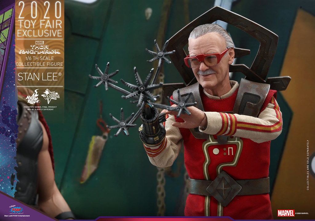THOR: RAGNAROK STAN LEE® 1/6TH SCALE COLLECTIBLE FIGURE