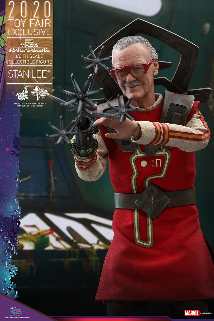 THOR: RAGNAROK STAN LEE® 1/6TH SCALE COLLECTIBLE FIGURE