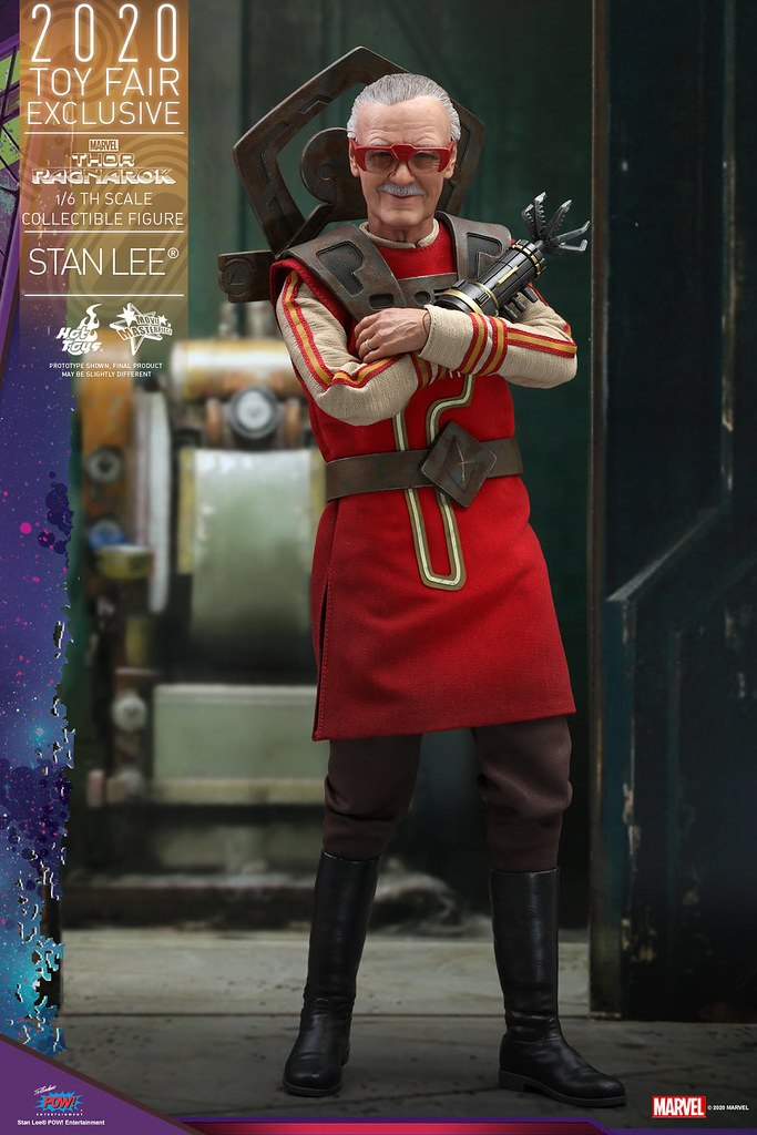 THOR: RAGNAROK STAN LEE® 1/6TH SCALE COLLECTIBLE FIGURE