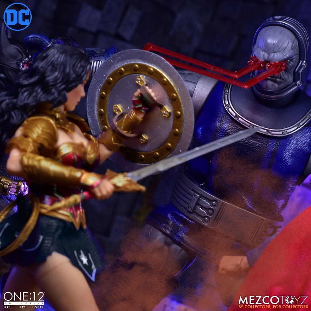 One:12 Collective Wonder Woman