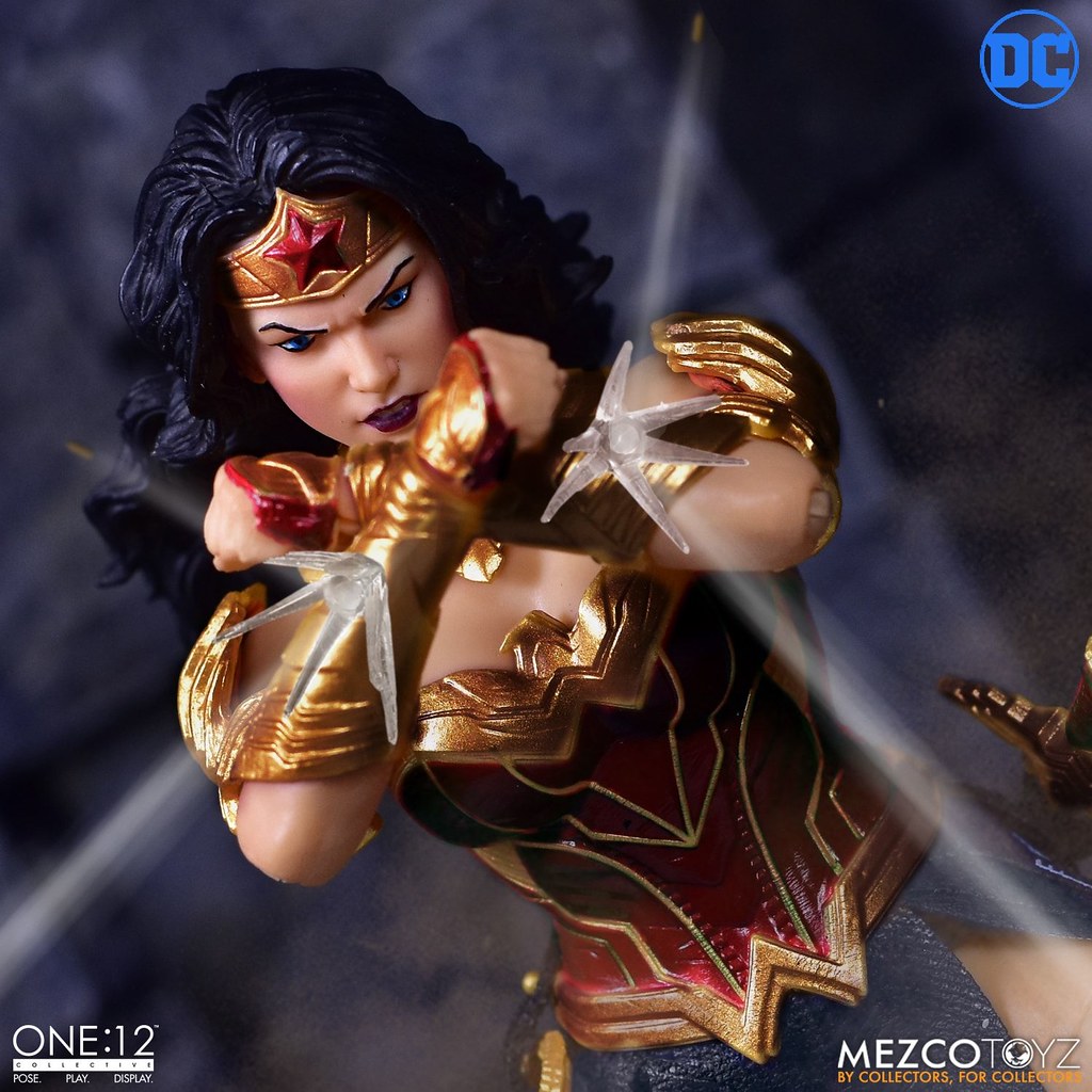 One:12 Collective Wonder Woman