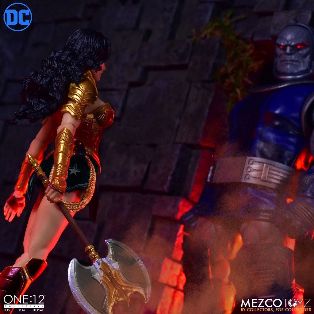 One:12 Collective Wonder Woman