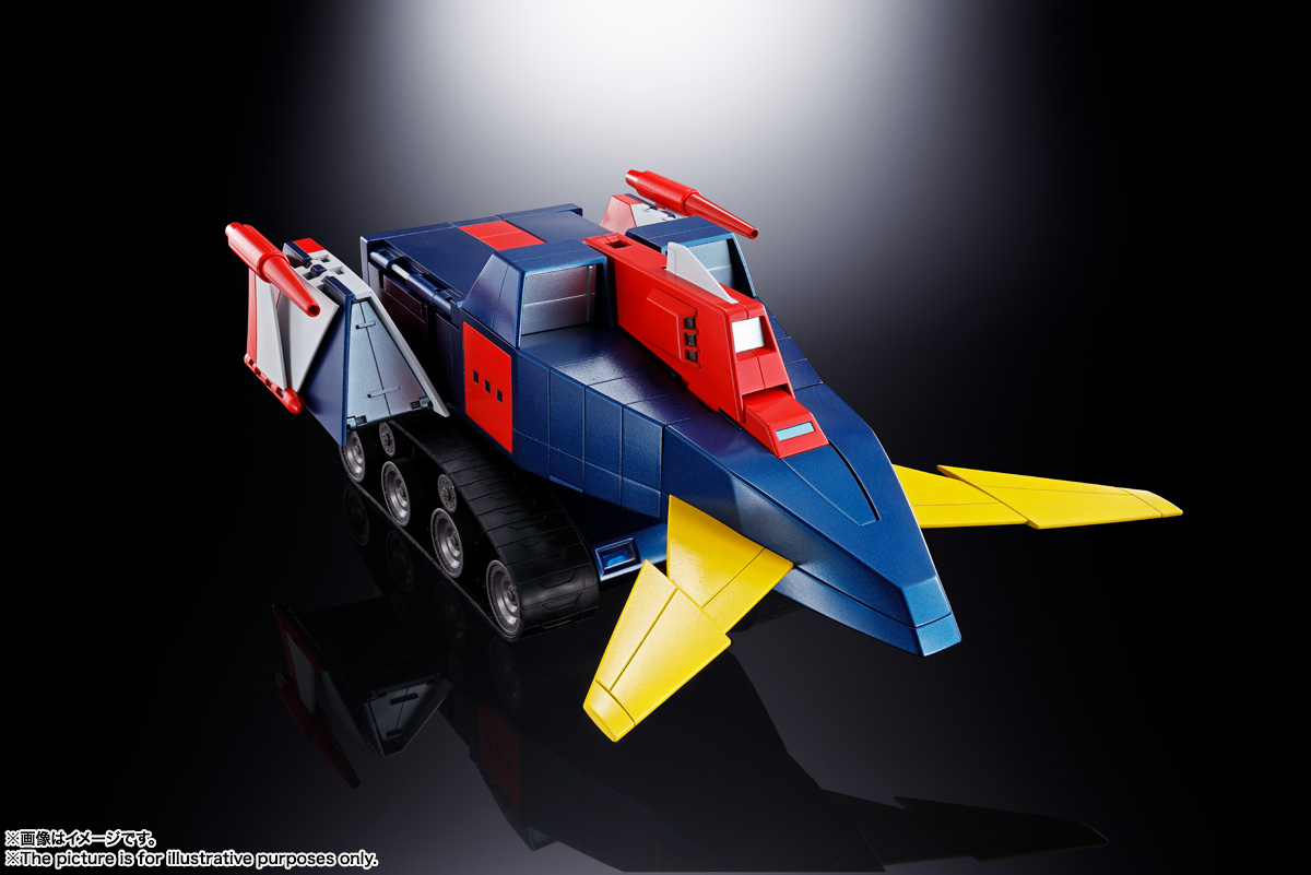 Soul of Chogokin GX-66R Invincible robot rider G7