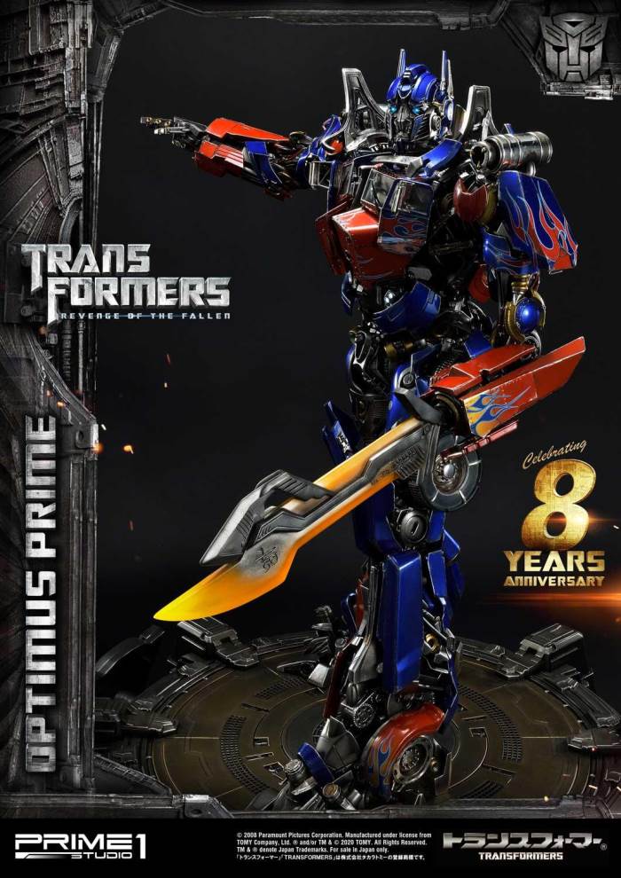 Transformers 8th Anniversary - Optimus Prime