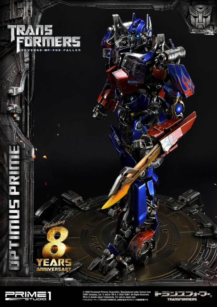 Transformers 8th Anniversary - Optimus Prime